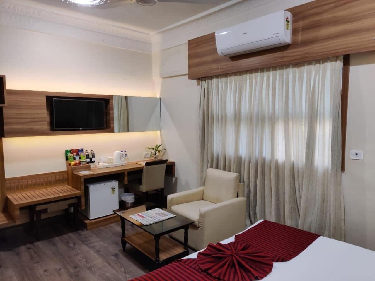 Hotel Bawa Regency Mumbai Exterior photo